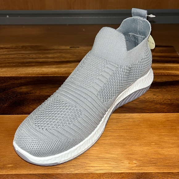 DANSKIN Cheerful Knit Vegan Textile Slip On Sneakers Gray NWT - Picture 2 of 12
